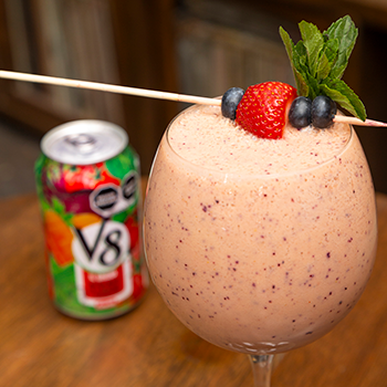 V8<sup>®</sup> BERRY MIX