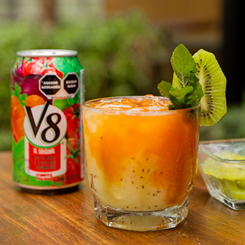 V8<sup>®</sup> KIWI FUSION
